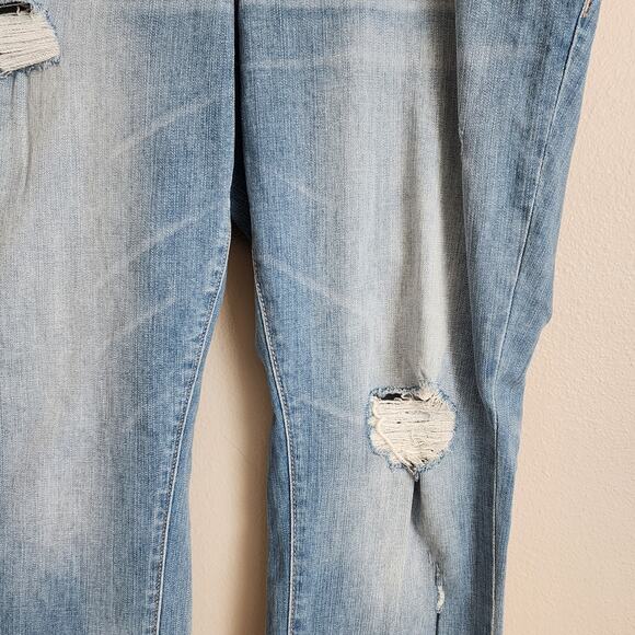 Torrid Boyfriend Straight Vintage Stretch Distressed Mid-Rise Jeans Size 12R - Picture 6 of 10